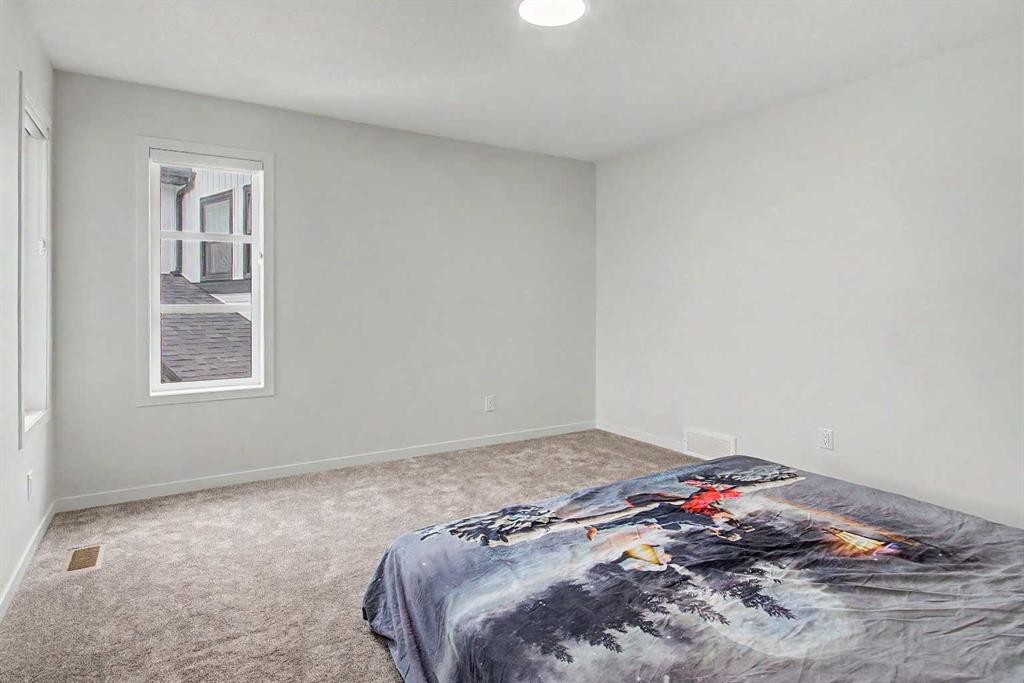 80 Lucas Passage Nw, Calgary, AB