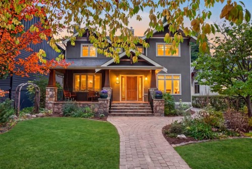 3017 3 Street Sw, Calgary, AB 