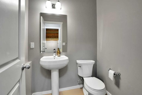 9039 52 Street Ne, Calgary, AB 