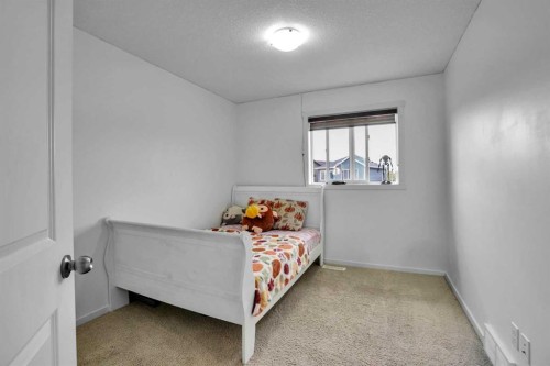 9039 52 Street Ne, Calgary, AB 
