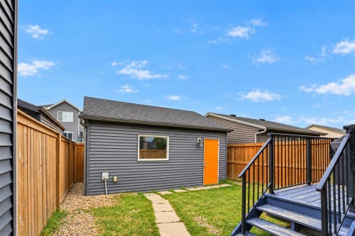9039 52 Street Ne, Calgary, AB 