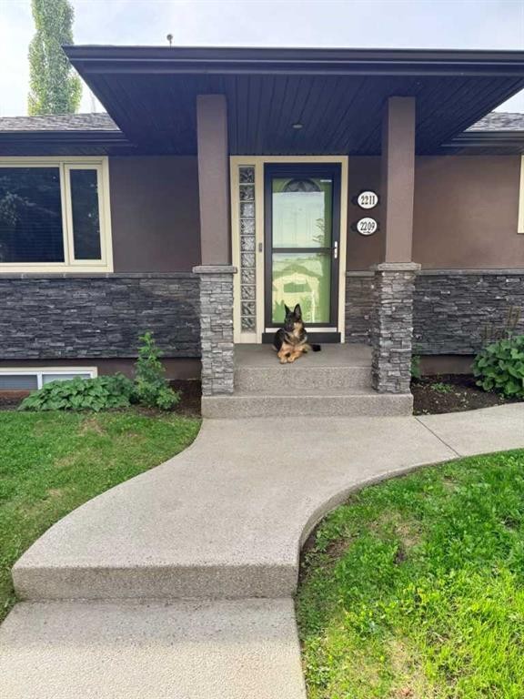 2211 45 Street Se, Calgary, AB
