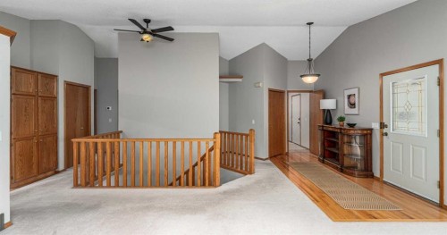 236 Edgebrook Gardens Nw, Calgary, AB 
