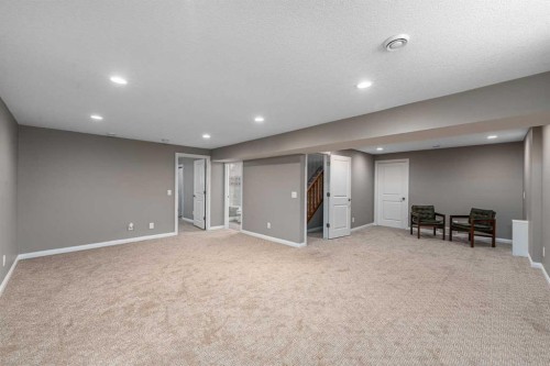 236 Edgebrook Gardens Nw, Calgary, AB 