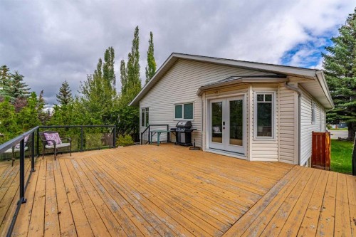 236 Edgebrook Gardens Nw, Calgary, AB 