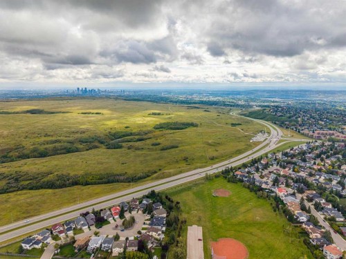 236 Edgebrook Gardens Nw, Calgary, AB 