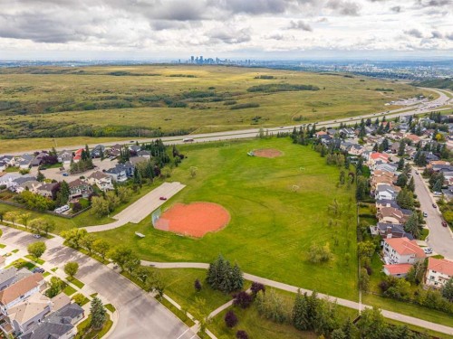 236 Edgebrook Gardens Nw, Calgary, AB 