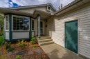 236 Edgebrook Gardens Nw, Calgary, AB 