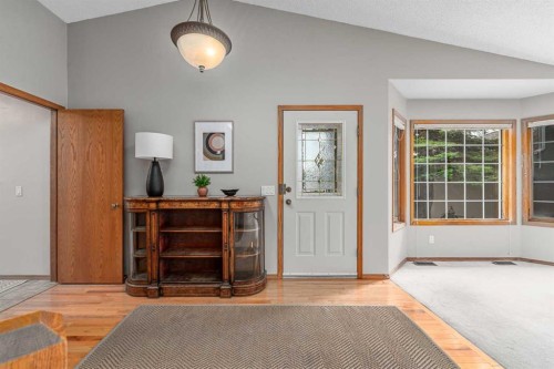 236 Edgebrook Gardens Nw, Calgary, AB 