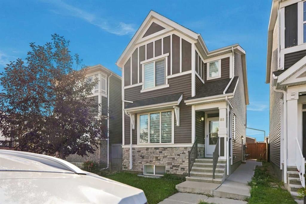 88 Red Embers Crescent Ne, Calgary, AB