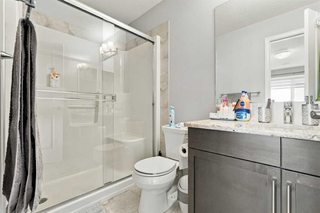 88 Red Embers Crescent Ne, Calgary, AB