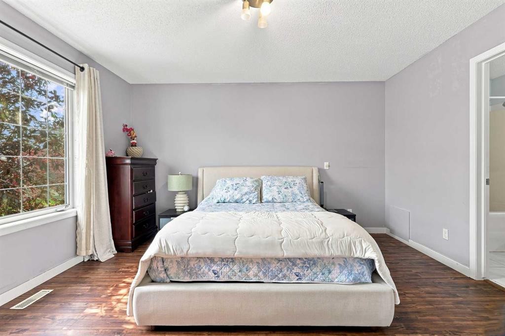 92 Arbour Meadows Close Nw, Calgary, AB