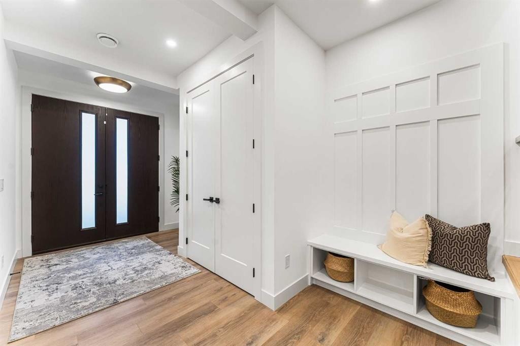 407 Patterson Boulevard Sw, Calgary, AB