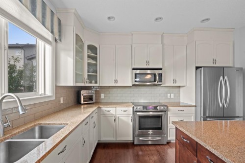 28 Evansview Manor Nw, Calgary, AB 