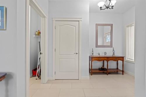 28 Evansview Manor Nw, Calgary, AB 