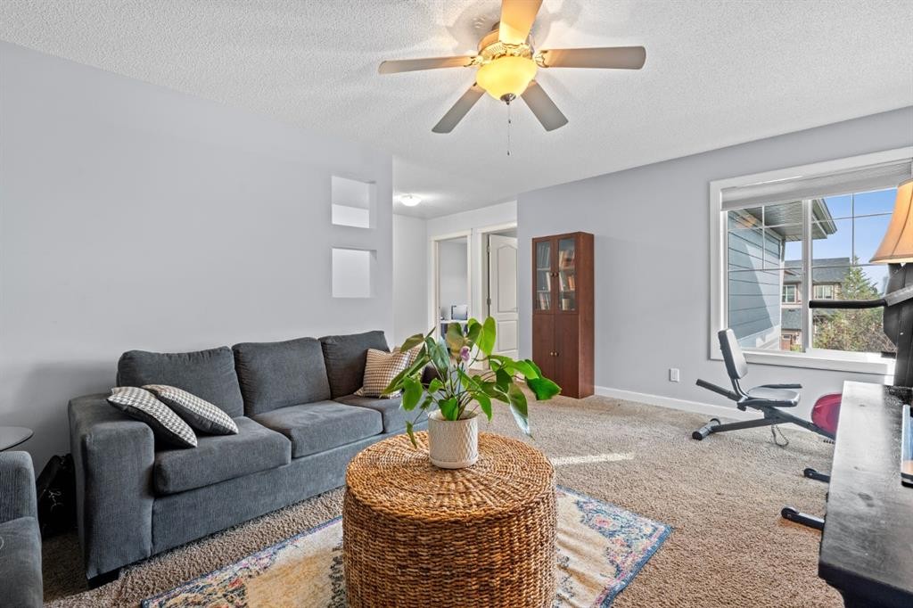 28 Evansview Manor Nw, Calgary, AB