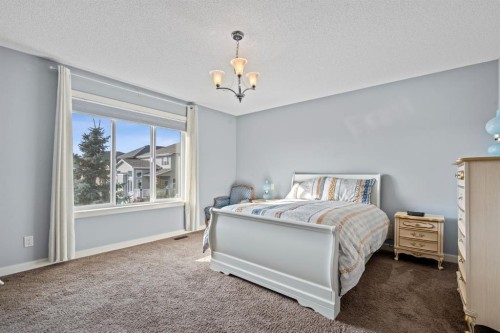 28 Evansview Manor Nw, Calgary, AB 