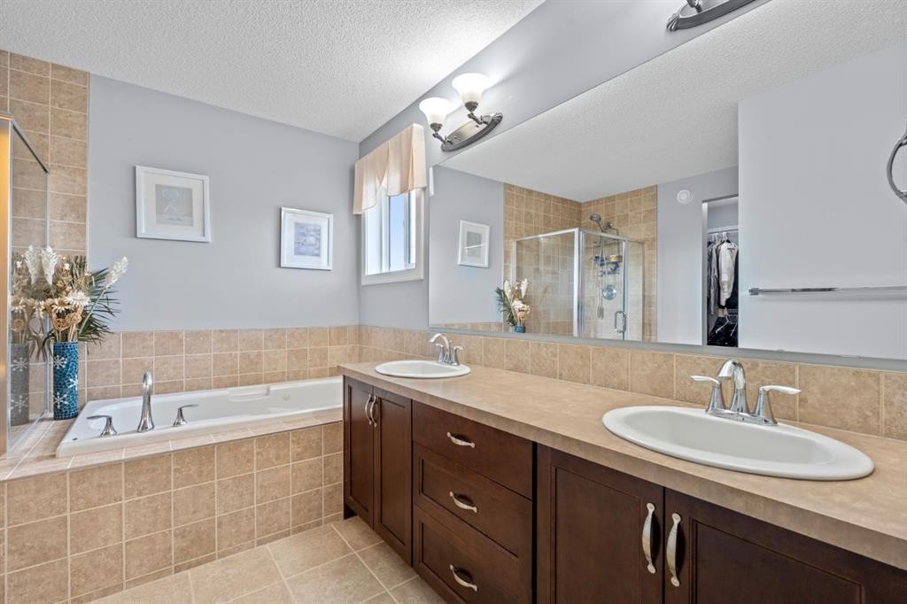 28 Evansview Manor Nw, Calgary, AB