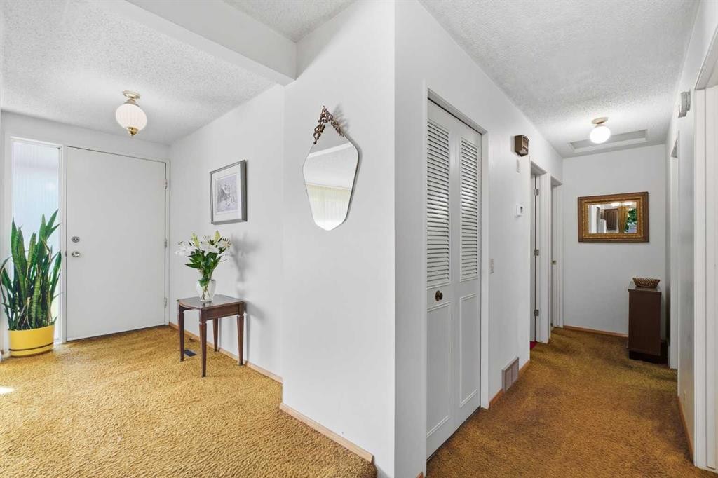 340 Canniff Place Sw, Calgary, AB