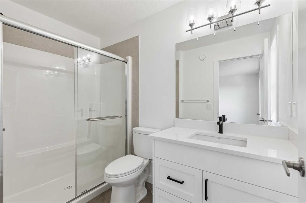 56 Heritage Manor, Cochrane, AB