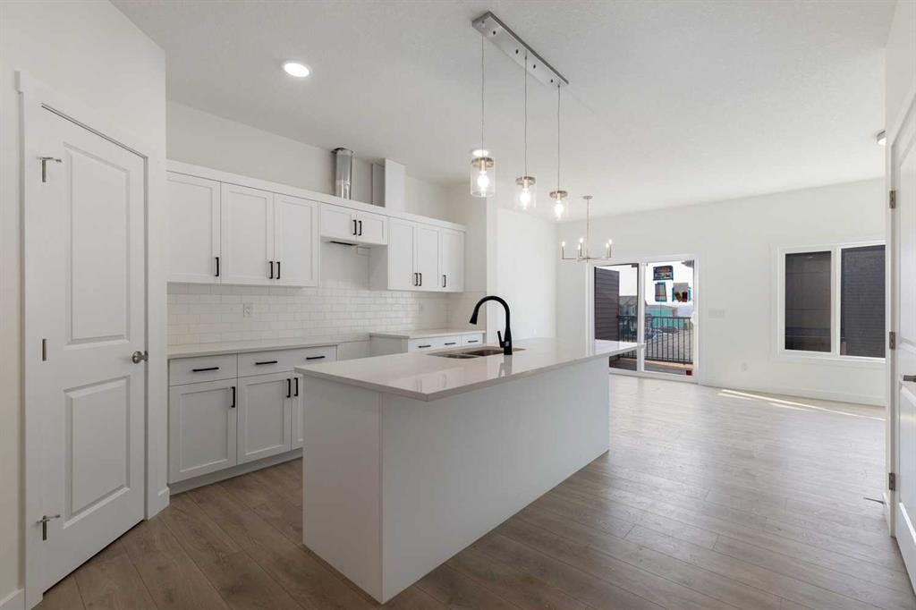 56 Heritage Manor, Cochrane, AB