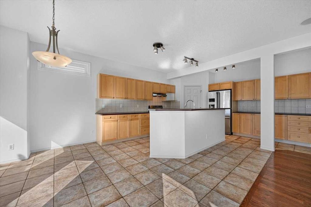 254 Panamount Close Nw, Calgary, AB