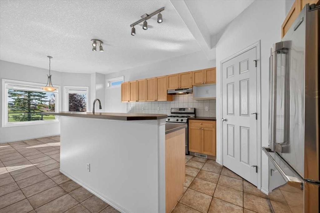 254 Panamount Close Nw, Calgary, AB