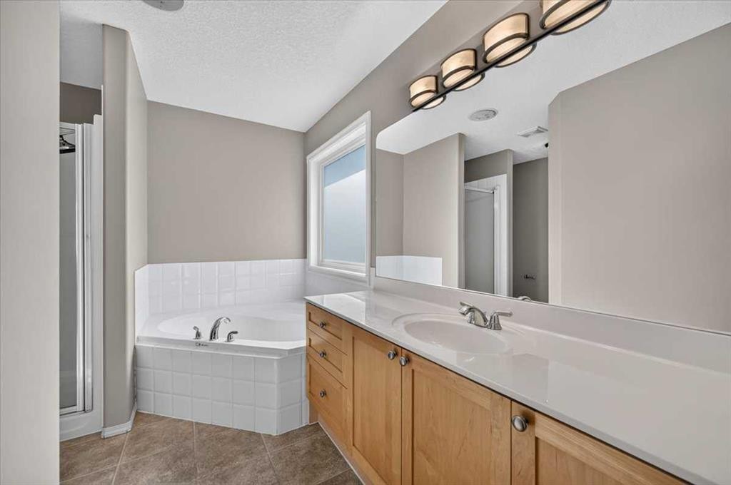 254 Panamount Close Nw, Calgary, AB