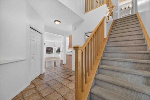 254 Panamount Close Nw, Calgary, AB 