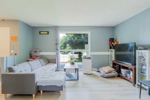 136 Martindale Drive Ne, Calgary, AB 