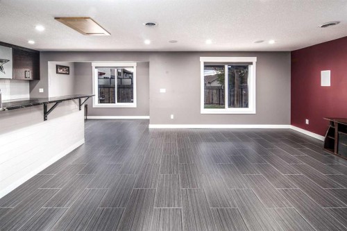 73 Evansbrooke Way Nw, Calgary, AB 