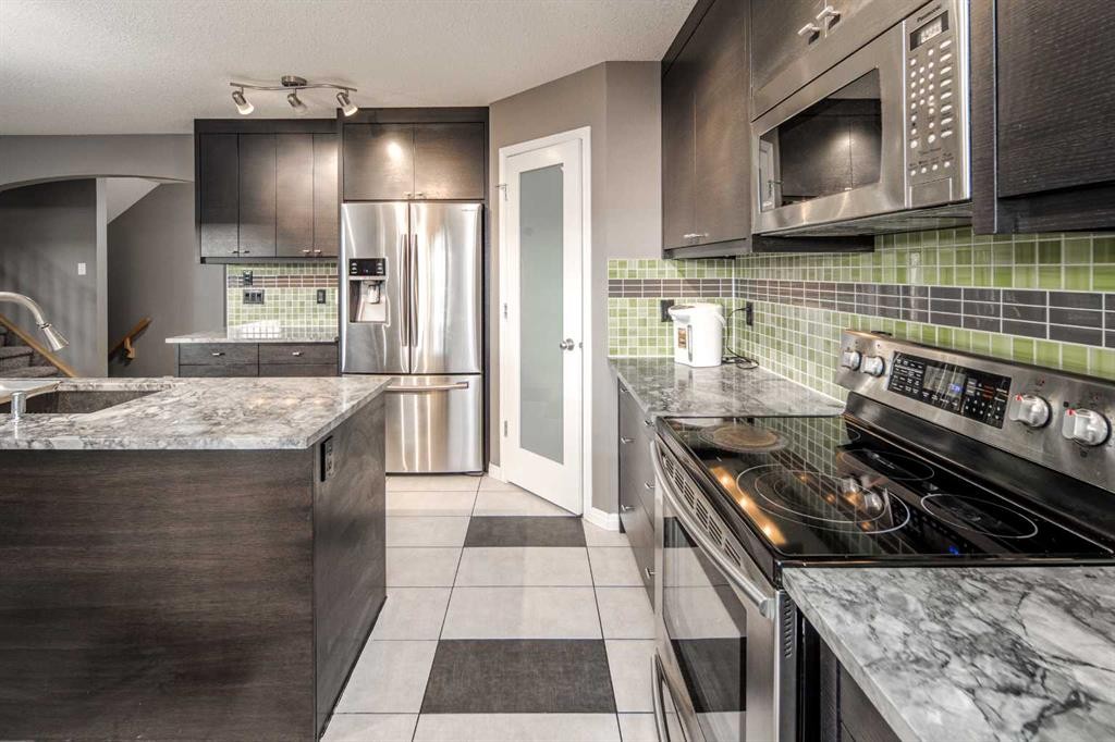 73 Evansbrooke Way Nw, Calgary, AB