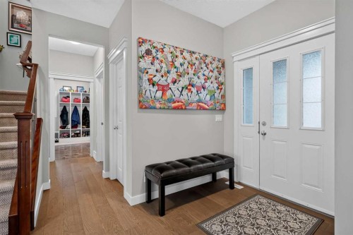 12 Crestridge Rise Sw, Calgary, AB 