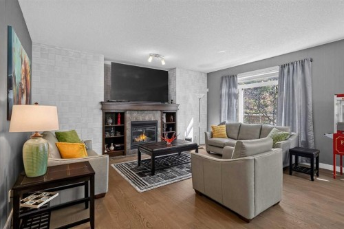 12 Crestridge Rise Sw, Calgary, AB 