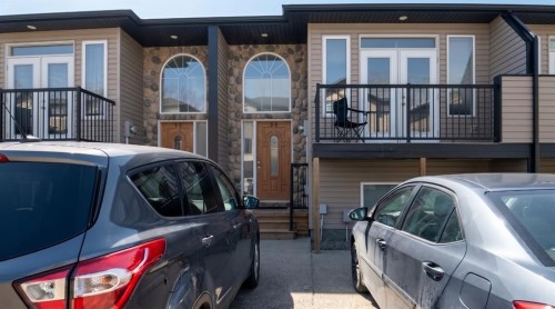 60-762 Heritage Boulevard WEST Lethbridge, AB T1K 0W1