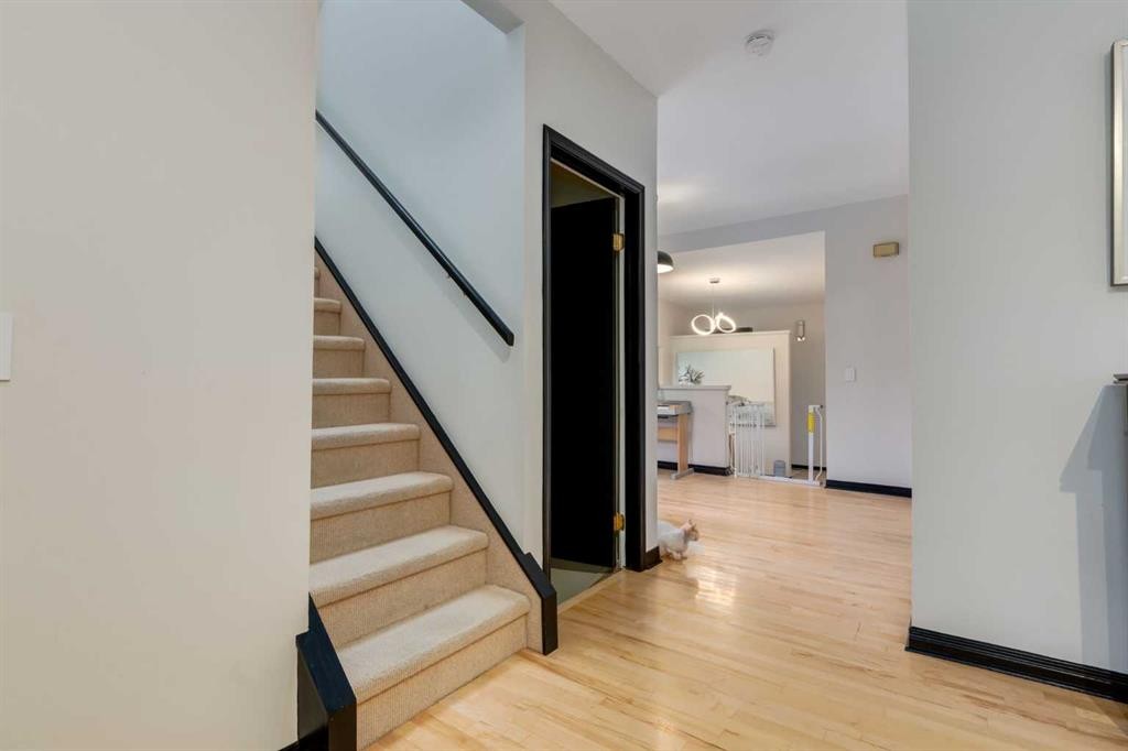 1940 Broadview Road Nw, Calgary, AB
