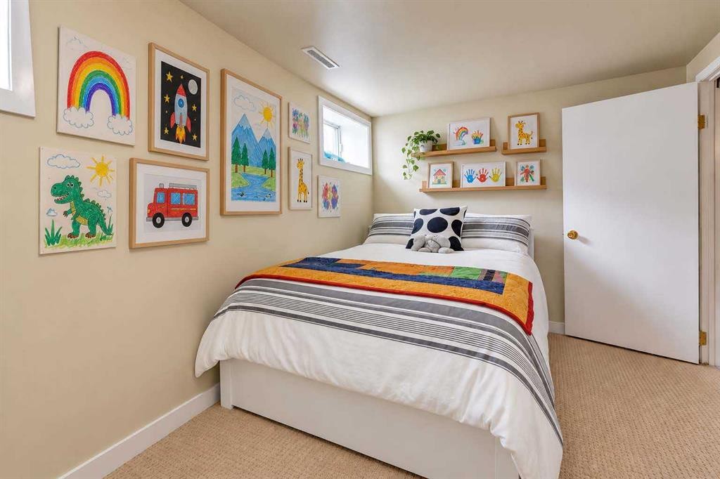 1940 Broadview Road Nw, Calgary, AB