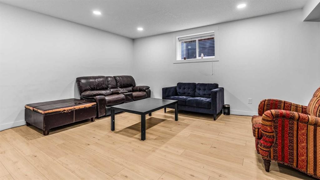62 Copperleaf Terrace Se, Calgary, AB