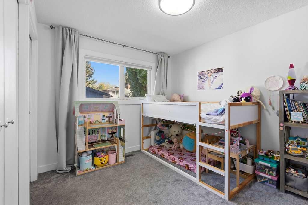 39 Midridge Close Se, Calgary, AB