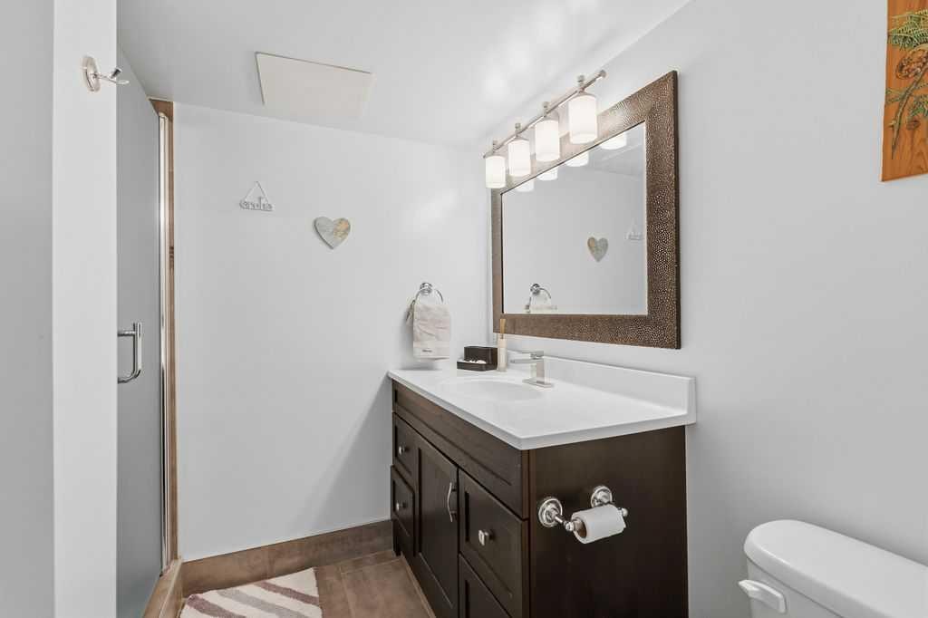 39 Midridge Close Se, Calgary, AB