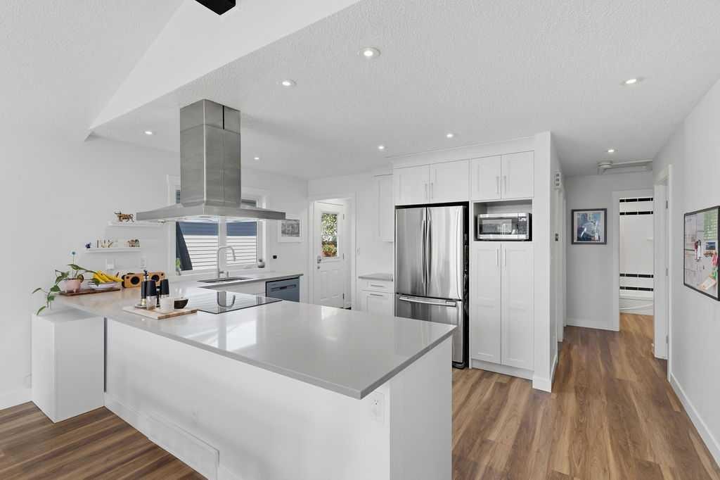 39 Midridge Close Se, Calgary, AB
