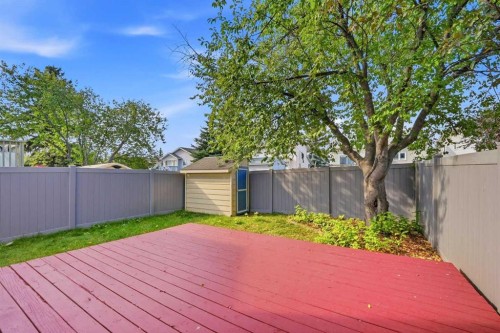 11 Coventry Lane Ne, Calgary, AB 