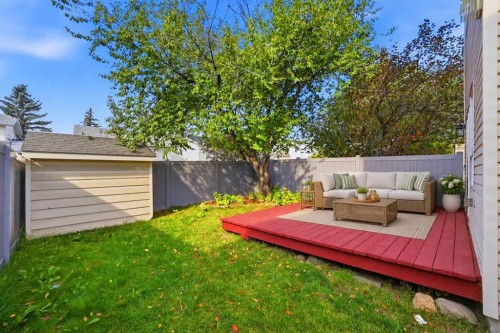 11 Coventry Lane Ne, Calgary, AB 