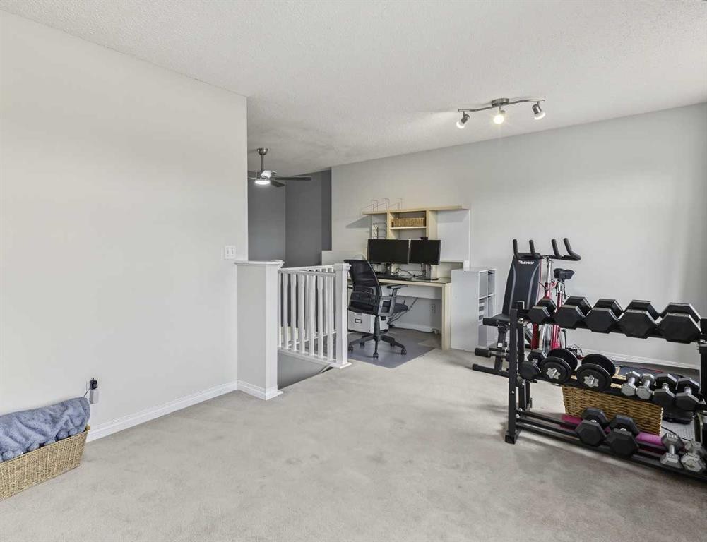 16 Evansbrooke Rise Nw, Calgary, AB