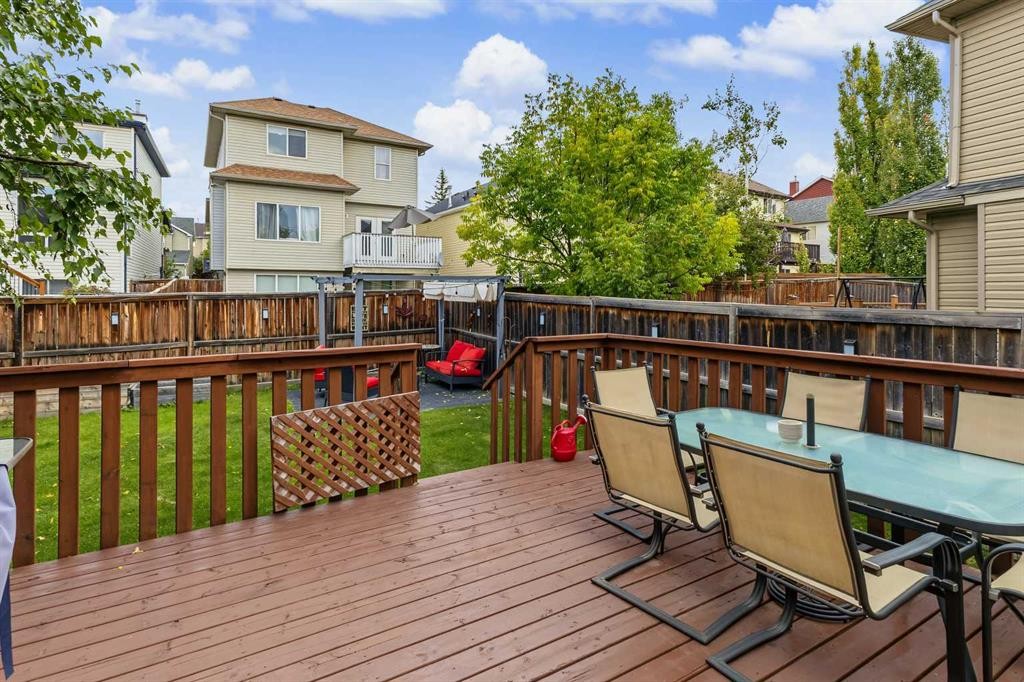 16 Evansbrooke Rise Nw, Calgary, AB