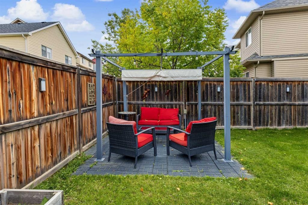 16 Evansbrooke Rise Nw, Calgary, AB