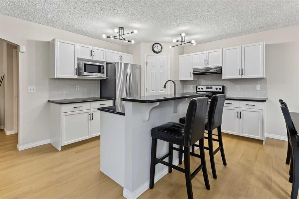 16 Evansbrooke Rise Nw, Calgary, AB