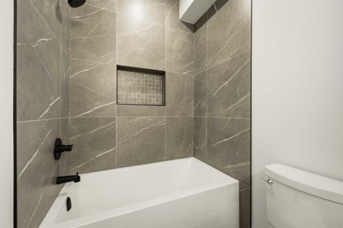 727 15 Street Nw, Calgary, AB 