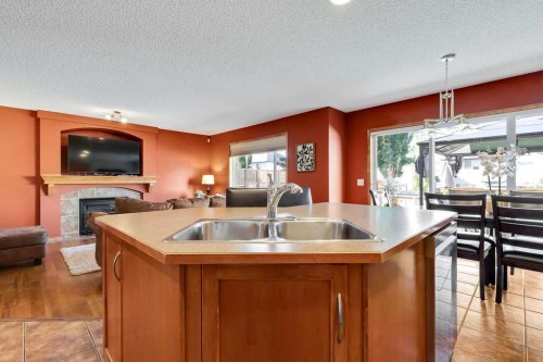 26 Cranwell Manor Se, Calgary, AB 