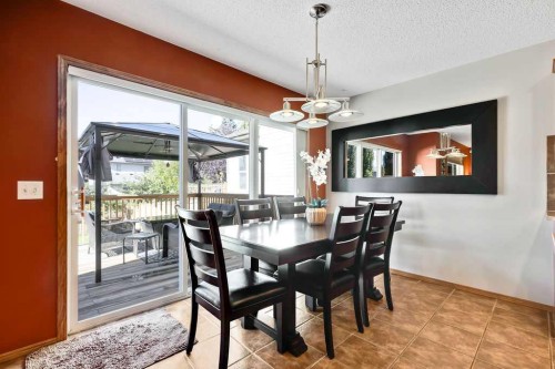 26 Cranwell Manor Se, Calgary, AB 